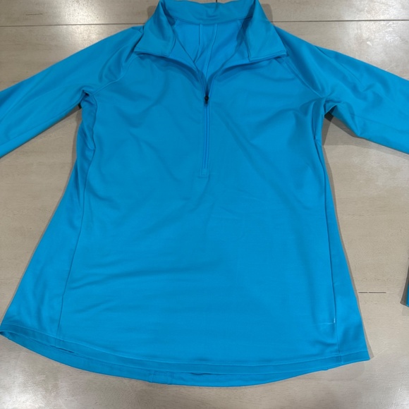 Women's Blue Under Armour half zip long sleeve shirt LARGE - Picture 7 of 10